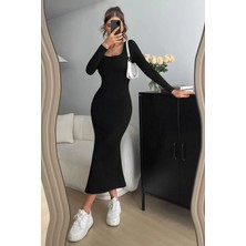 Siyah Kare Yaka Uzun Kollu Esnek Uzun Elbise