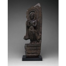 BYR Tanrı Vişnu'nun Dağı, Garuda, Elleriyle Hayranlık Hareketiyle Ayakta Duruyor (Anjali Mudra), 11. Yüzyıl Veya Öncesi (Plastik Aparattır!!!)