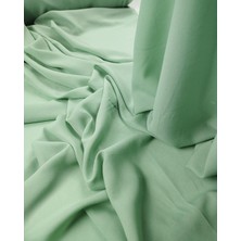 Açık Yeşil Renkte Krep Şifon (En  145 cm x Boy 200 Cm)