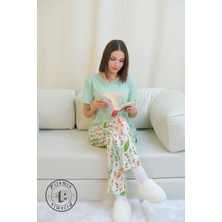 Su Yeşili Yaprak Desenli Kısa Kol Kadın Pijama Takımı