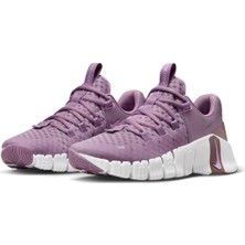 Nike Free Metcon 5 Kadın Ayakkabı Mor Renk Düz Tabanlı Rahat Kullanım İçin Tasarlandı