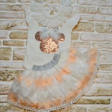 1-2-3 Yaş Payetli Mickey Nakışlı Kısa Kollu Brode Etekli 2li Kız Bebek Takımı Pudra