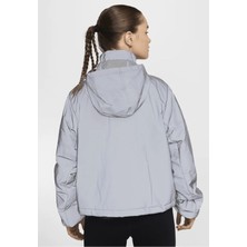 Nike Kadın Run Division Therma-Fit Gri Yansıtıcı Hoodie Günlük Kullanımda Konfor Sağlayan Ceket