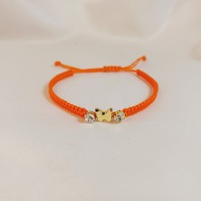 Crystal Atelier Turuncu Renk Ayarlanabilir Altın Kelebek Figürlü Işıltılı Makrome Bileklik, El Yapımı Şık Kadın Bileklik, Şans Bilekliği, Taşlı Kadın Bileklik, Kelebekli Aksesuar, Renkli Ip Bileklik