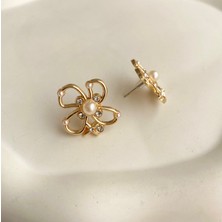 Kadın Küpe Inci Minik Zirkon Taş Detay Çiçek Küpe