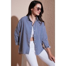 Lela Pamuk ve Keten Karışımlı Regular Fit Çizgili Gömlek Bayan Gömlek 6777961