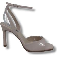 Zerhan 900 Kadın Krem Rugan Bilekten Bağlı Ince Topuklu Ayakkabı