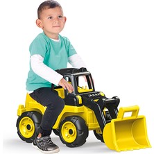 Büyük Kepçeli Arabam