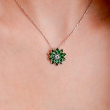 Swarovski Zirconia Cennet Çiçeği Zümrüt Kadın Kolye | 925K Gerçek Gümüş