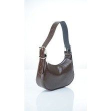 Kadın El ve Omuz Çantası Parlak Yüzey Yeni Sezon Şık Tasarım EN:20CM YÜKSEKLIK:24CM