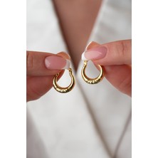 925 Ayar Gümüş Gold Rengi Minik Çizgili 15 mm Şarnel Küpe