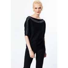 On Kayık Kaya Taş Detaylı Bluz  50402