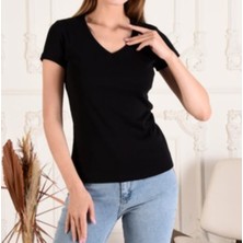 Siyah V Yaka Pamuklu T-Shirt