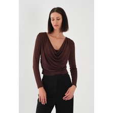 Alexandergardı Degaje Yaka Dökümlü Bluz