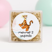 Repro Design Kişiye Özel Tigger Temalı Doğum Günü Temalı Baskılı Yapışkanlı Etiket 4 Cm Yuvarlak 24 Adet 