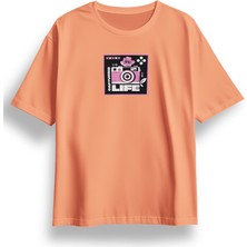 Oversize Capturing Life Baskılı Tshirt