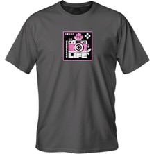 Regular Capturing Life T-Shirt