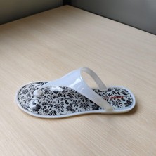 J-9003-2 Çiçekli Desenli Beyaz Jelly Parmak Arası Sandalet