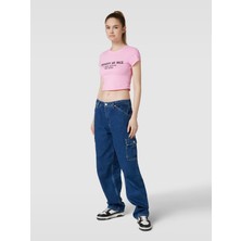 Pembe Bisiklet Yaka Naughty Or Nıce Baskılı Crop T-Shirt