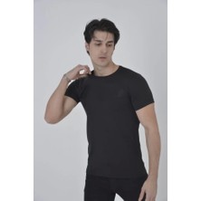 Defy Moda Unisex Göğüs File Aksesuarlı T-Shirt - Siyah