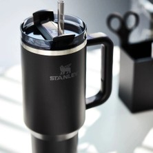 Stanley Quencher Pipetli Termos Bardak 1.18 Lt Siyah