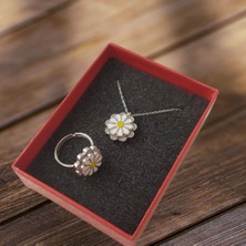 Modahilye 925 Ayar Gümüş Dönen Papatya Kolye ve Yüzük Ikili Set