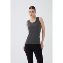 Almila Sıfır Kol U Yaka Kadın Body T-Shirt 2049