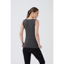 Almila Sıfır Kol U Yaka Kadın Body T-Shirt 2049