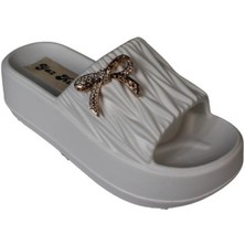 Yazkış Kadın Siyah Ten Beyaz Üstü Tokalı 6cm Kalın Taban Eva Terlik