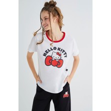 Lisanslı Baskılı Beyaz Tişört Normal Kesim Pamuk