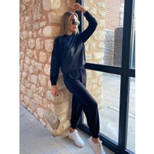 Gelirr Kadın Uzun Kollu Kapüşonlu Oversize Sweat ve Pantolon Ikili Takım