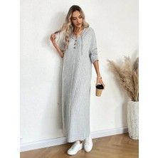 Gelirr Kadın Uzun Kollu Kapşonlu Bağcıklı Şardonlu Kaşkorse Uzun Elbise