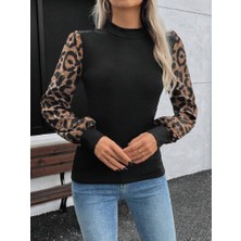 Gelirr Kadın Uzun Kollu Yarı Balıkçı Yaka Leopar Detaylı Kaşkorse Bluz