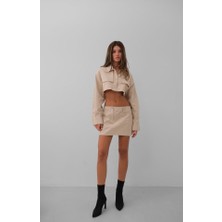 Gelirr Düğme Detay Crop Ceket