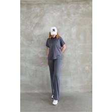 Gelirr Osy Modal Yumuşak Dokulu Kumaş Bisiklet Yaka Taş Detaylı Kısa Kollu Takım - Gri