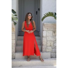 Gelirr Kadın Askılı V Yakalı Yırtmaçlı Viskon Elbise