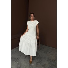 Gelirr Beyaz Büzgü Detaylı Keten Elbise