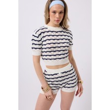Gelirr Örgü Detay Çizgili Crop Bluz