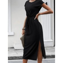 Gelirr Kadın Kısa Kollu Yakası Açık Belden Kuşaklı Yandan Yırtmaçlı Midi Viskon Elbise