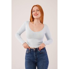 Gelirr Geniş Yaka Bebe Mavisi Basic Body Bluz
