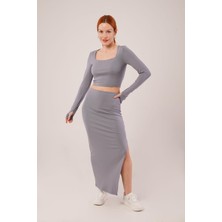 Gelirr Kare Yaka Bluz ve Yırtmaç Detaylı Etek Ikili Gri Takım