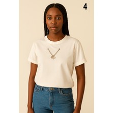 Kadın Zincir Aksesuar Detaylı Kaliteli Tişört