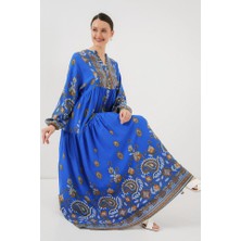 2423 Otantik Desenli Tesettür Elbise - Saks 1