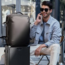 Mark Ryden Explorer 34L Su Geçirmez 17.3" Laptop Uyumlu USB Şarj Portlu Ergonomik Seyahat ve Günlük Sırt Çantası
