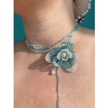 Ice Blue Çiçek Kolye