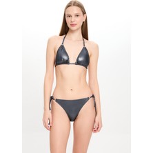 Kadın Deri Görünümlü Küçük Üçgen Bikini Takımı 25SW027ST