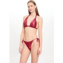 Kadın Deri Görünümlü Çift Spagettili Geniş Üçgen Bikini Takımı 25SW019ST