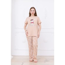 Kadın Kahve Desenli Pijama Takımı Bej