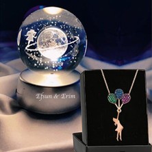 Kişiye Özel Satürn Işıklı Cam Küre 8cm*6cm Uçan Balonlu Kız Kolye