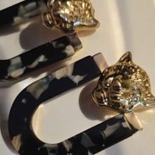 Wild Panther Altın Kaplama Kadın Küpe (Siyah-Beyaz-Mavi Desenli, Panter Başı Detaylı, Nikel Içermez) – Fundéa Jewelry